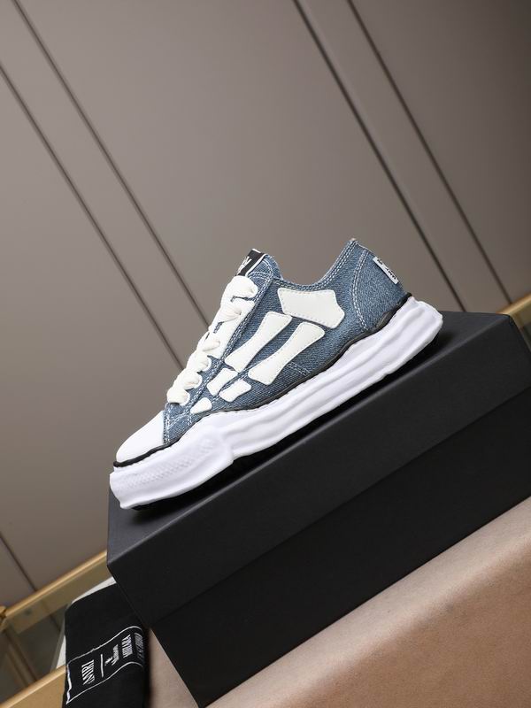 AMIRI Low-Top Sneakers with White Bone Appliqués