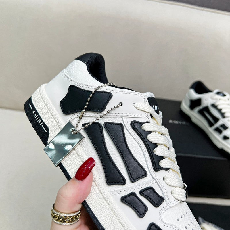 AMIRI Low-Top Sneakers – White / Black