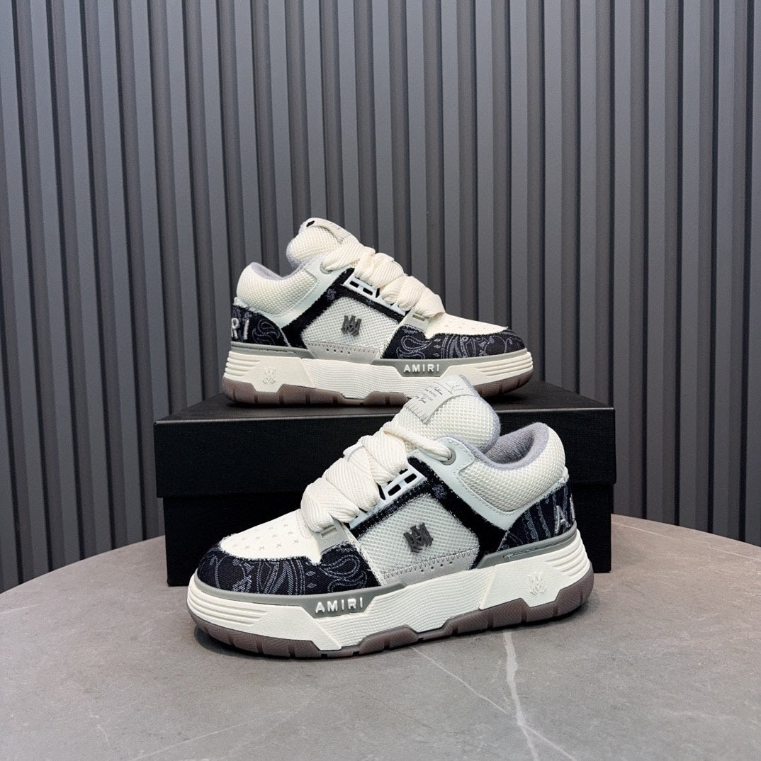 AMIRI Low-Top Sneakers – Cream / Black Paisley