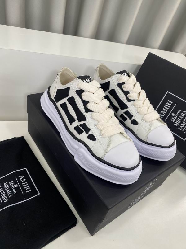 AMIRI Cream Low-Top Sneakers with Black Bone Appliqués