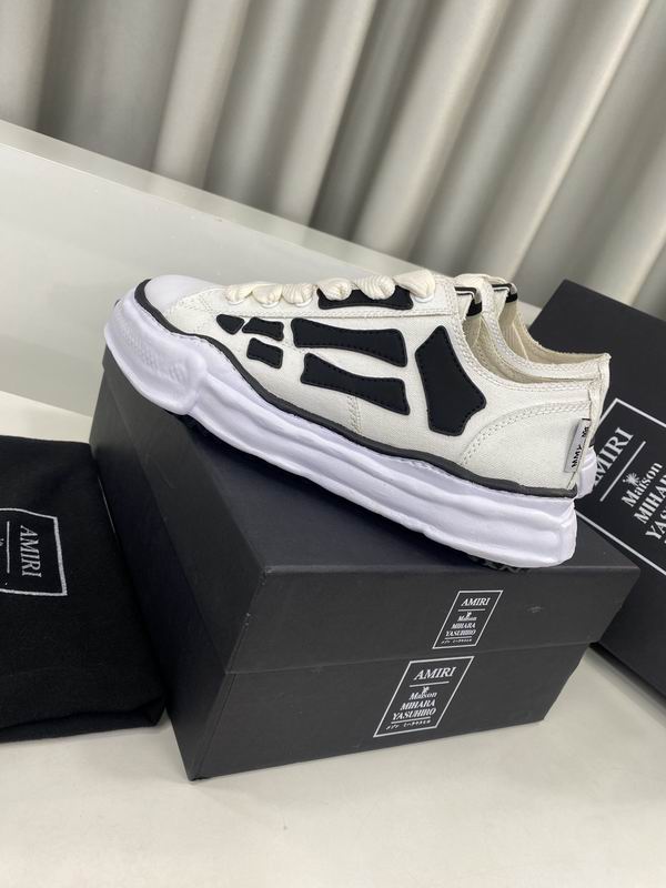 AMIRI Cream Low-Top Sneakers with Black Bone Appliqués