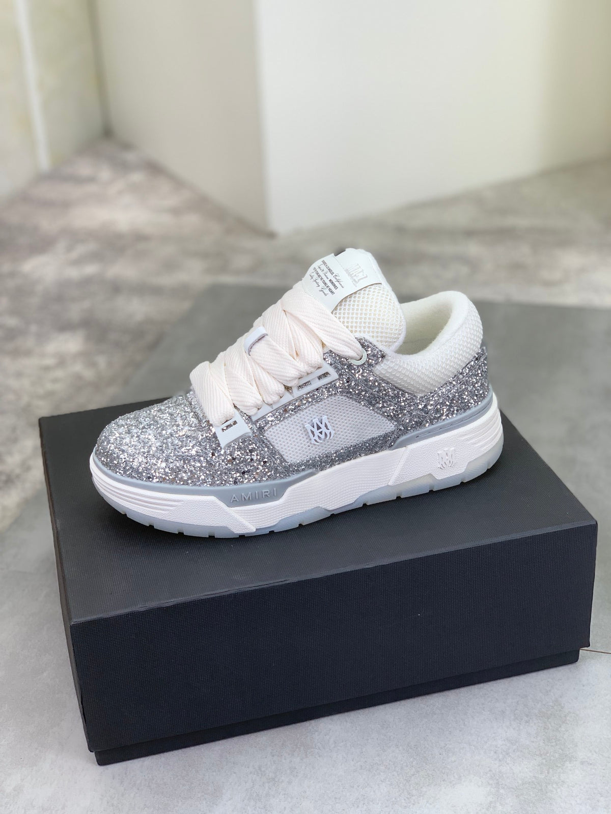 AMIRI Low-Top Sneakers – Silver Sparkle / White