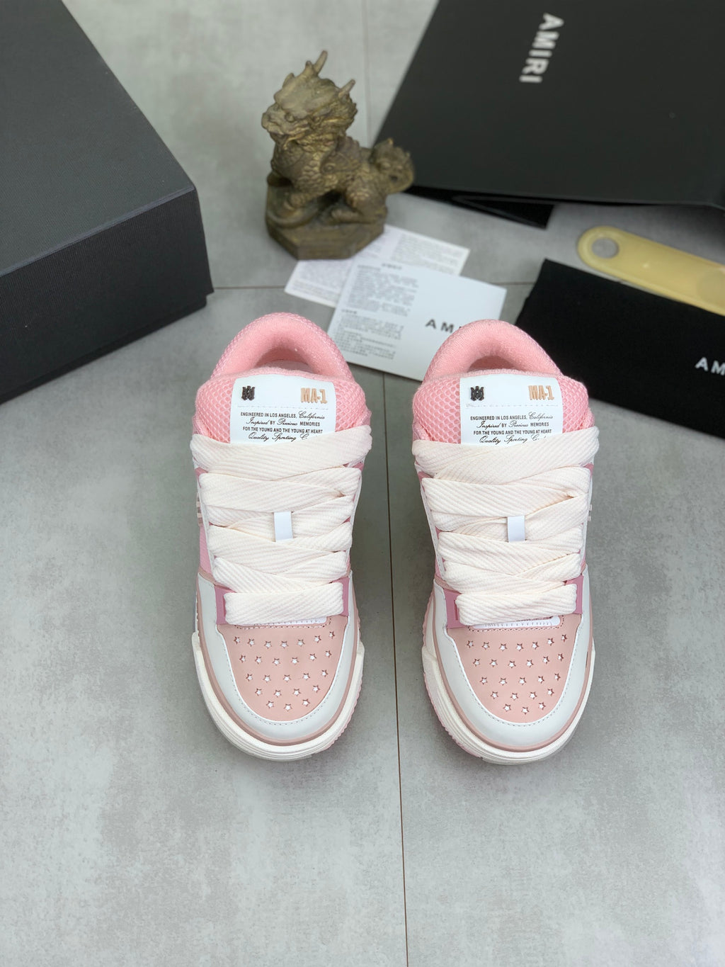 AMIRI Low-Top Sneakers – White / Pink
