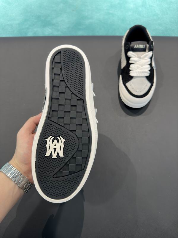 AMIRI Low-Top Sneakers – Black / Cream with White Stars