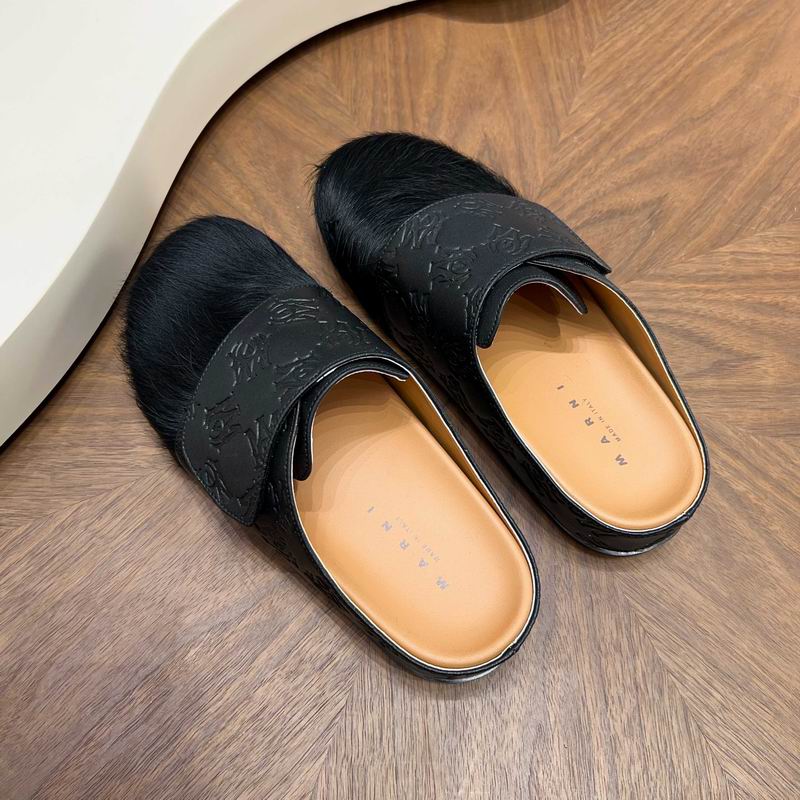 Black Embossed-Panel Textured-Toe Mules