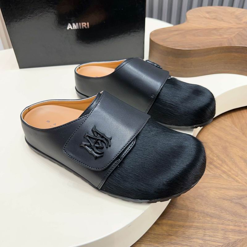 Black Emblem-Panel Textured-Toe Mules