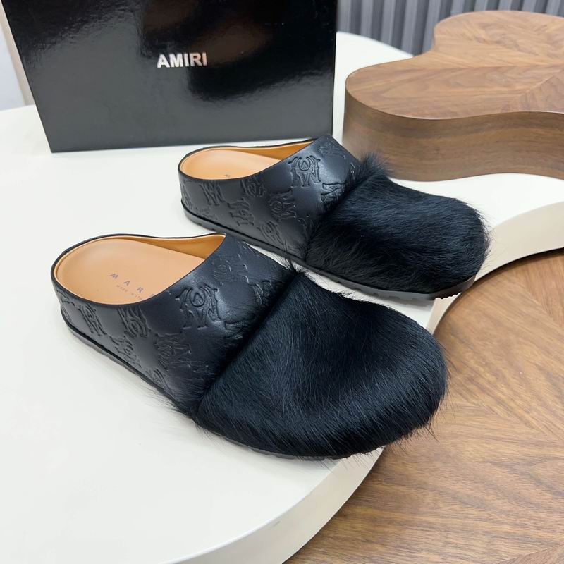 Black Embossed-Upper Textured-Toe Mules