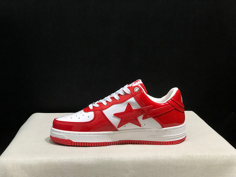 Red & White Star-Detail Low-Top Sneakers