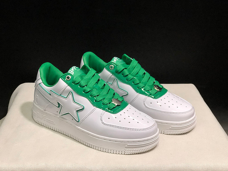 White & Green Star-Detail Low-Top Sneakers