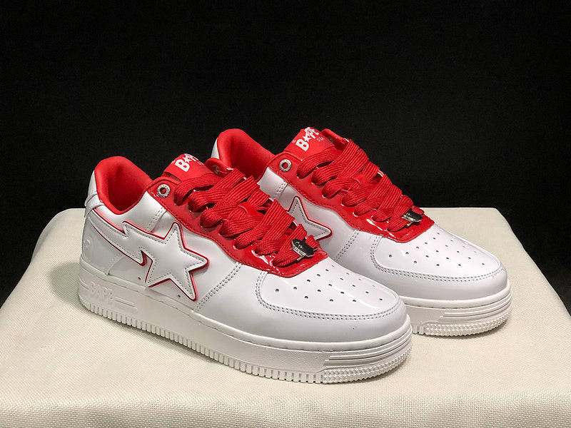 White & Red Outline-Star Low-Top Sneakers