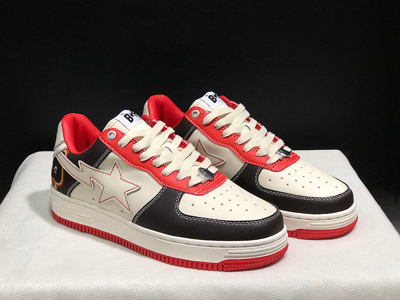 Black, Cream & Red Star-Detail Low-Top Sneakers