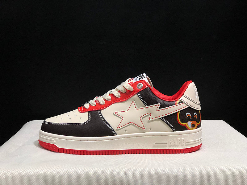 Black, Cream & Red Star-Detail Low-Top Sneakers