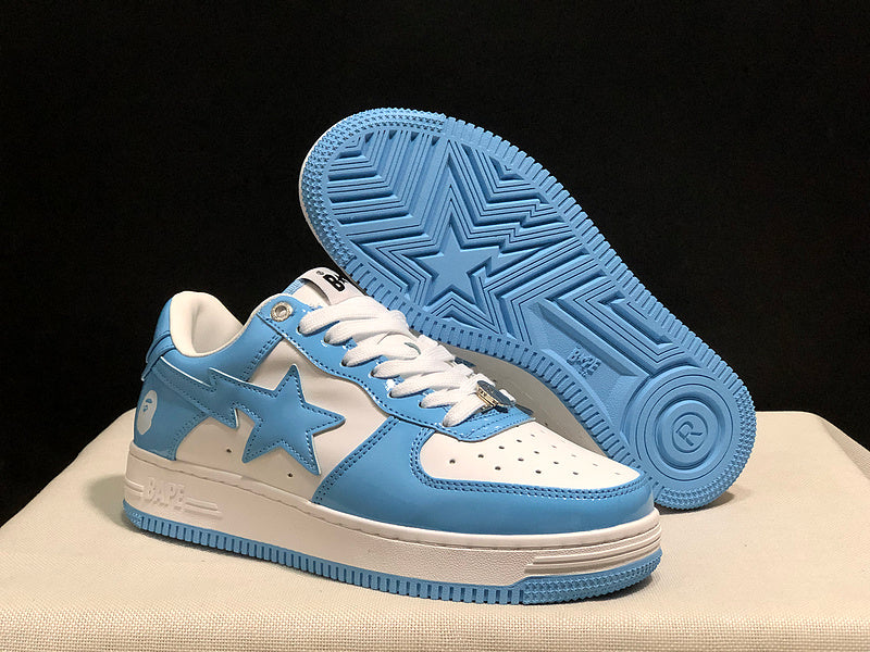 Sky Blue & White Star-Detail Low-Top Sneakers