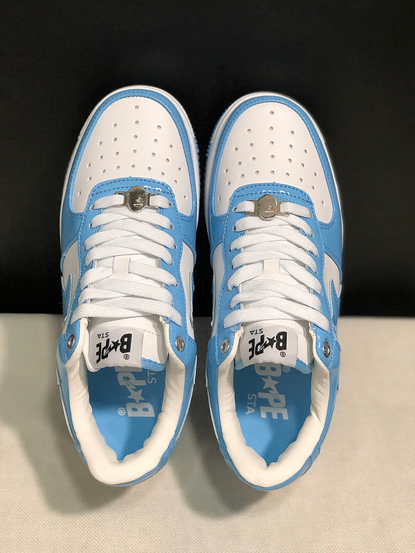 Sky Blue & White Star-Detail Low-Top Sneakers