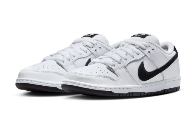 Nike SB Dunk Low Pro “White / Black / White”